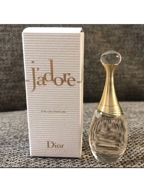 Christian Dior Gift J’adore Luxury 5ml 0.17 FL.Oz Miniature Travel Size